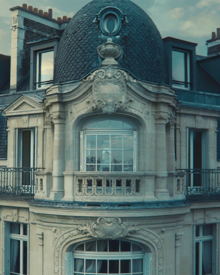 chapter-1-article-2.FullscreenVideo.coverImageAlt